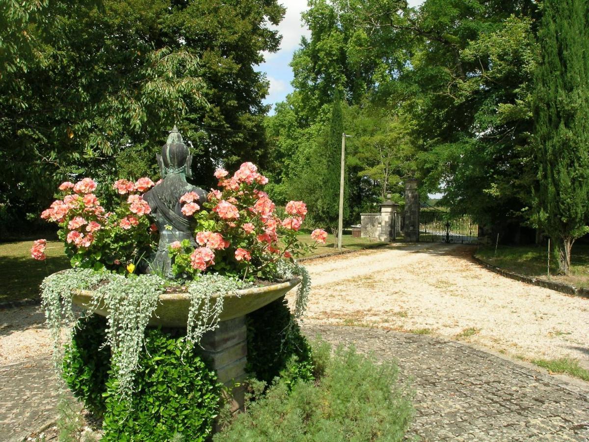 Château du Bourbet Cherval Exterior foto